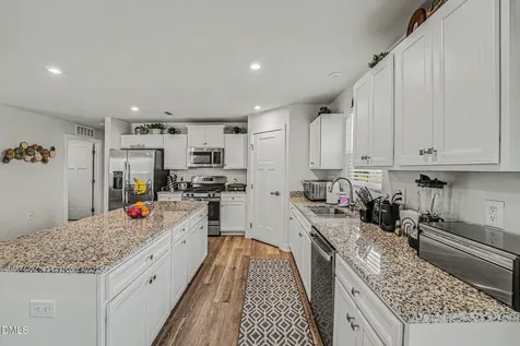 8573 Kenridge Lane Fuquay Varina NC 27526
