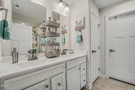 8573 Kenridge Lane Fuquay Varina NC 27526
