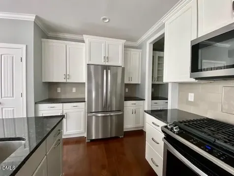 28 Grandwood Circle Durham NC 27712