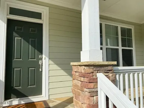 28 Grandwood Circle Durham NC 27712