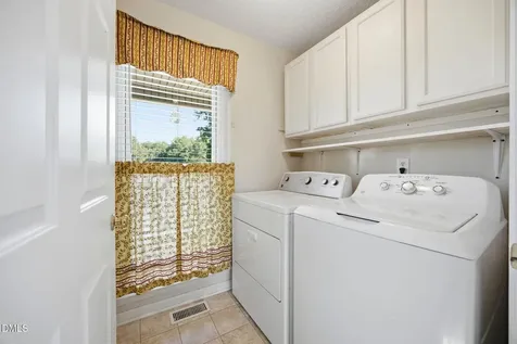 15 Loop Road Archer Lodge NC 27527
