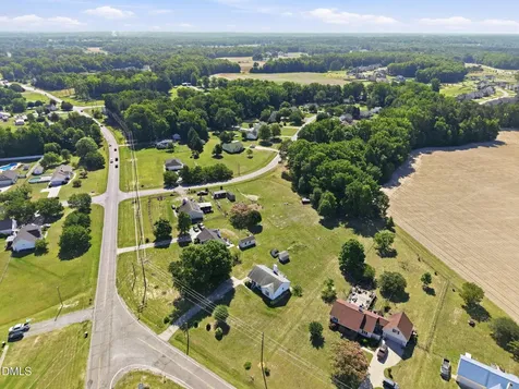 15 Loop Road Archer Lodge NC 27527