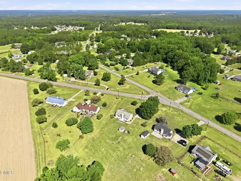 15 Loop Road Archer Lodge NC 27527