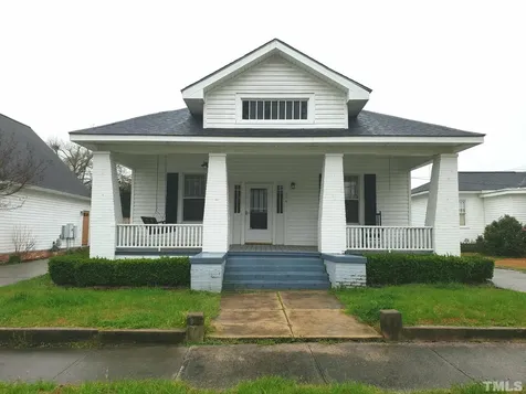 204 E Davis Street Smithfield NC 27577