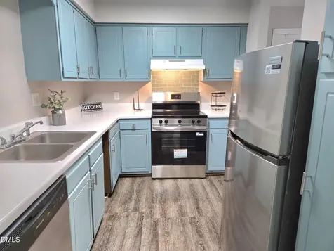 660 Pine Ridge Place Raleigh NC 27609