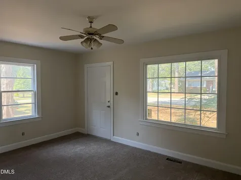 305 Dewey Street SW Wilson NC 27893