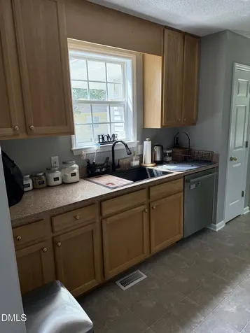 47 Rockhurst Court Raleigh NC 27603