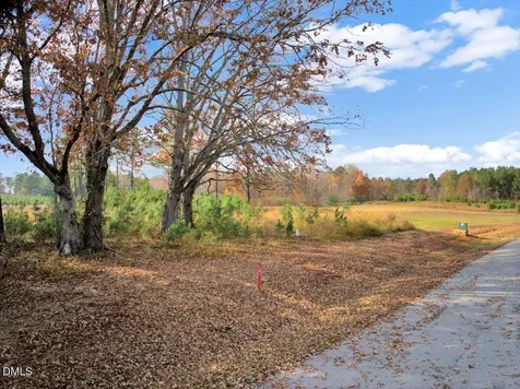 73 Pinnacle Shores Drive Macon NC 27551