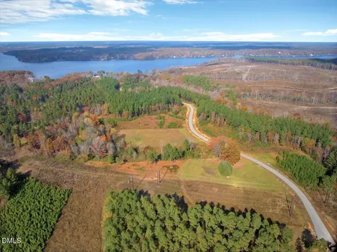 73 Pinnacle Shores Drive Macon NC 27551