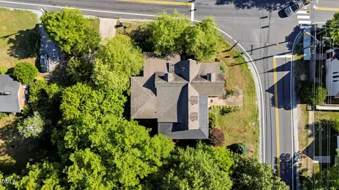 11921 Academy Street Milton NC 27305