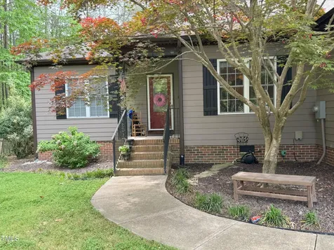 105 Perry Lane Zebulon NC 27597