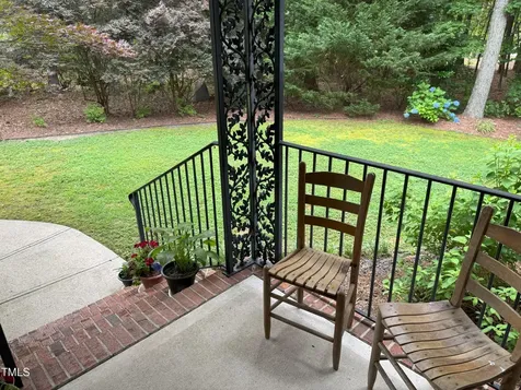 105 Perry Lane Zebulon NC 27597