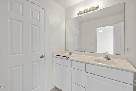 8309 Glenwood Springs Court Raleigh NC 27616