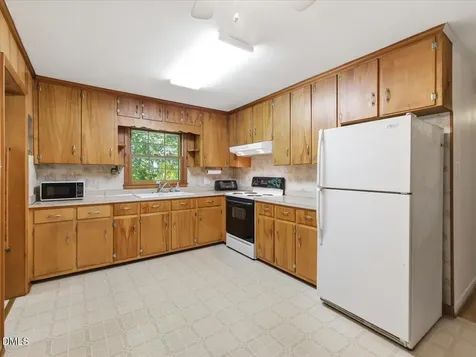31 Melvin Clark Road Siler City NC 27344