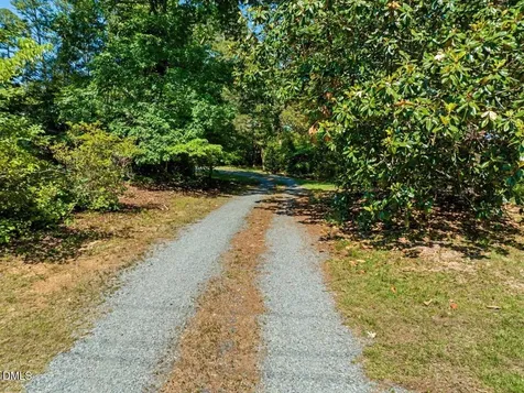31 Melvin Clark Road Siler City NC 27344