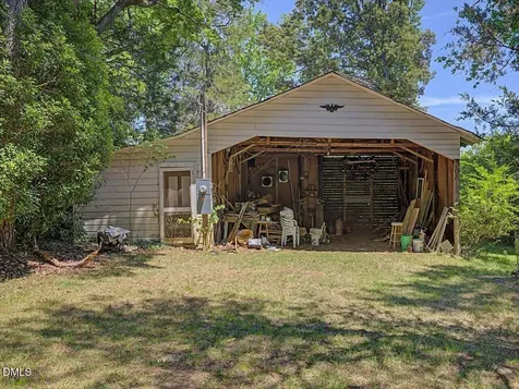 31 Melvin Clark Road Siler City NC 27344