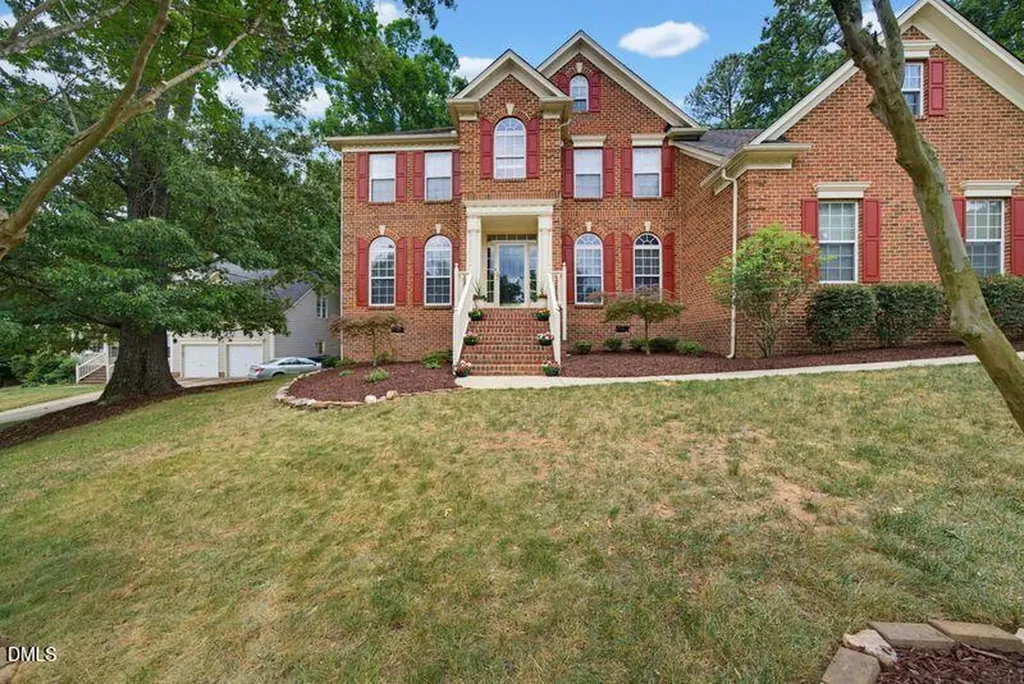 1700 Southwell Court Raleigh NC 27614
