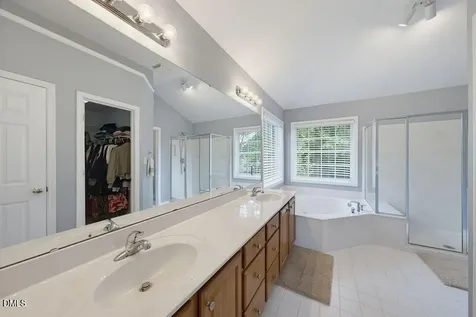 1700 Southwell Court Raleigh NC 27614