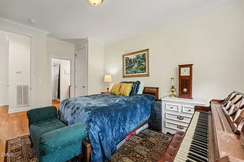 1109 Grogans Mill Cary NC 27519