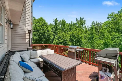 1109 Grogans Mill Cary NC 27519