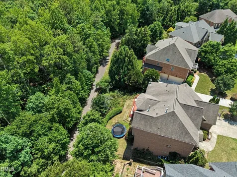 1109 Grogans Mill Cary NC 27519