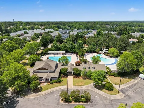 1109 Grogans Mill Cary NC 27519