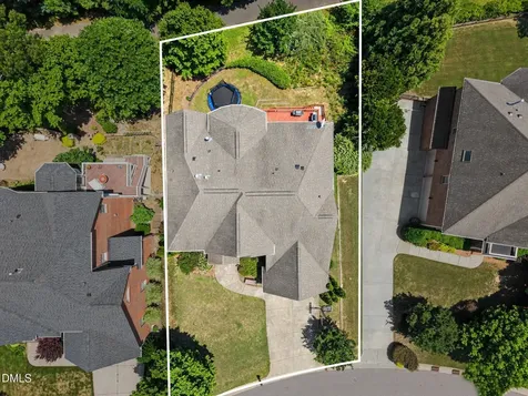 1109 Grogans Mill Cary NC 27519