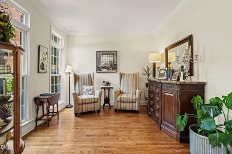 1109 Grogans Mill Cary NC 27519