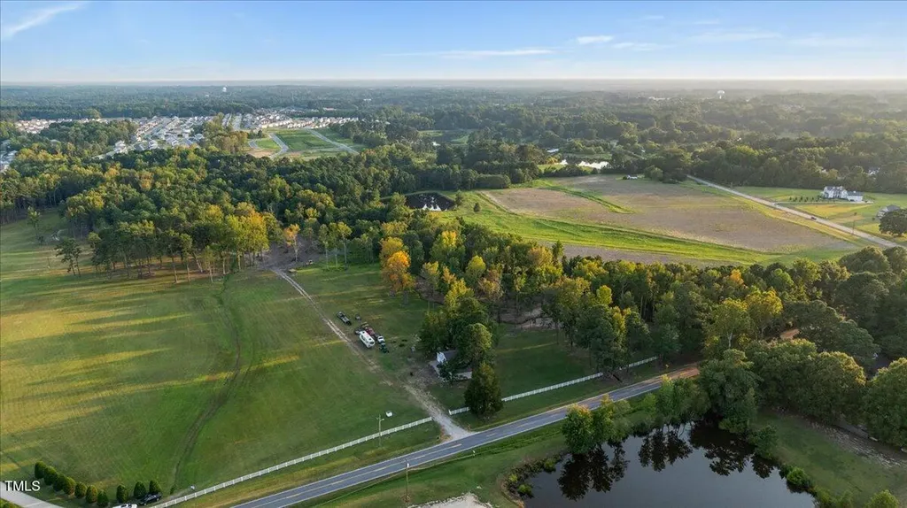 9816 Debnam Road Zebulon NC 27597