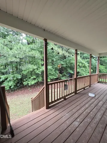 18 Castlewood Drive Clayton NC 27520