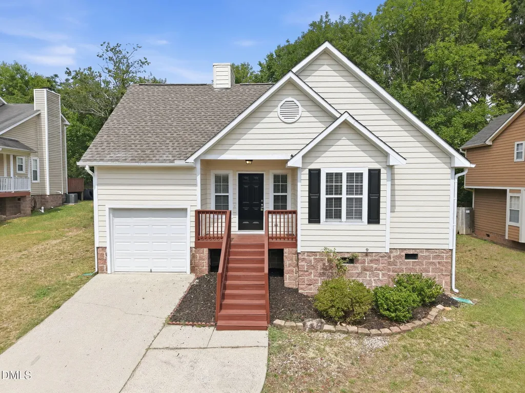 219 Carroll Street Wake Forest NC 27587