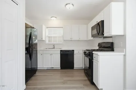 219 Carroll Street Wake Forest NC 27587