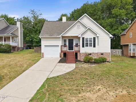 219 Carroll Street Wake Forest NC 27587