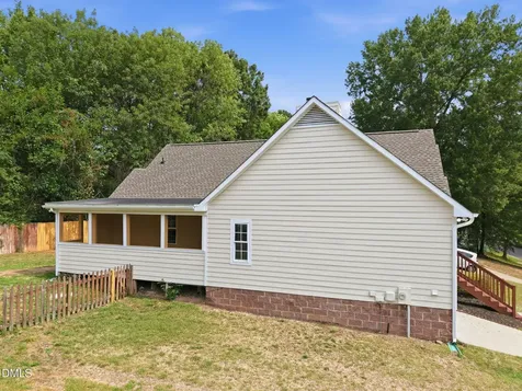 219 Carroll Street Wake Forest NC 27587