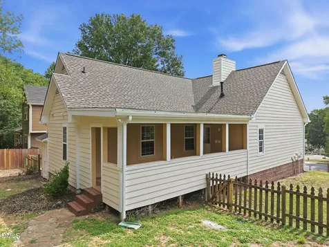 219 Carroll Street Wake Forest NC 27587