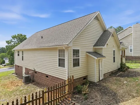 219 Carroll Street Wake Forest NC 27587