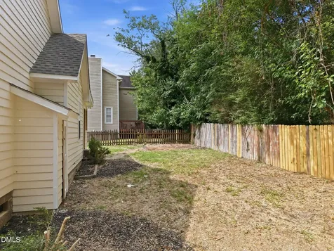 219 Carroll Street Wake Forest NC 27587