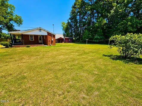 702 & 704 N Grimes Street Robersonville NC 27871