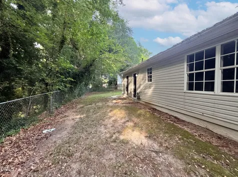 1307 Hazelnut Drive Raleigh NC 27610