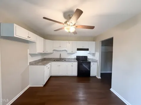 1307 Hazelnut Drive Raleigh NC 27610