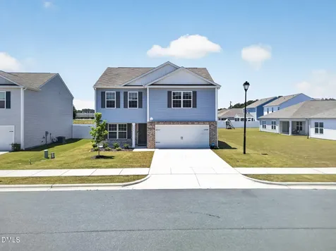 302 Ivory Lane Goldsboro NC 27534