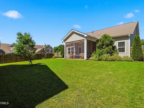1199 London Meadow Way Fuquay Varina NC 27526