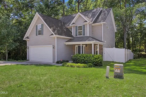 2924 Smooth Stone Trail Raleigh NC 27610