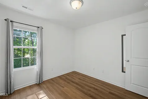 2924 Smooth Stone Trail Raleigh NC 27610