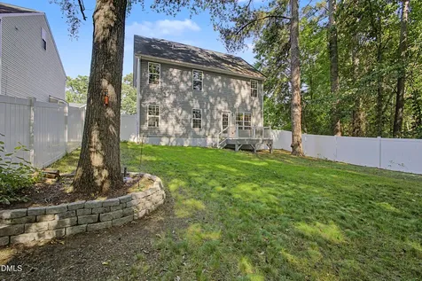 2924 Smooth Stone Trail Raleigh NC 27610