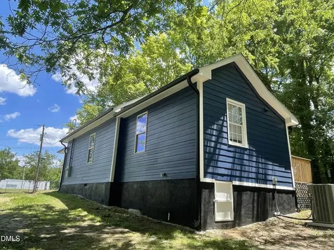 217 Lanier Street Oxford NC 27565