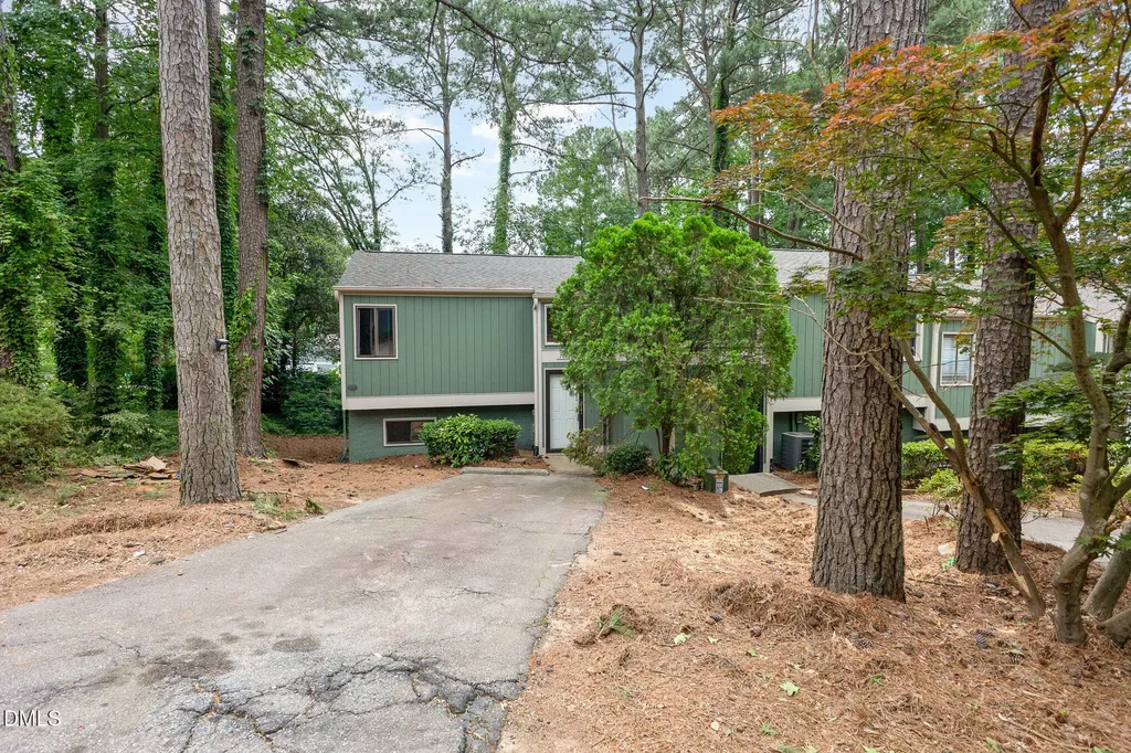 701 Godwin Court Raleigh NC 27606