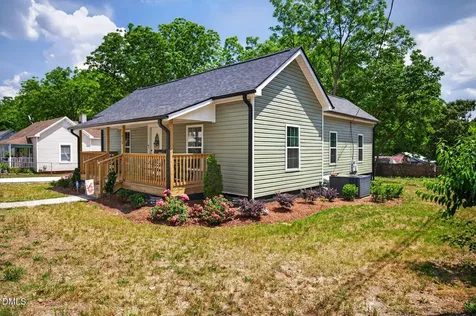 1018 Attica Street Burlington NC 27217