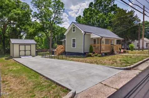 1018 Attica Street Burlington NC 27217