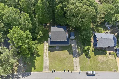 105 - 107 Chevis Drive Cary NC 27513